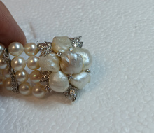 watch82pearls32