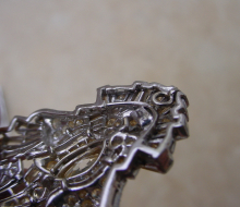BroochPlat17