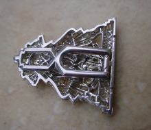 BroochPlat4